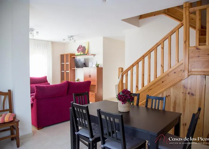 Semesterbostad Vacacional Tina Menor - Casas De Picos *